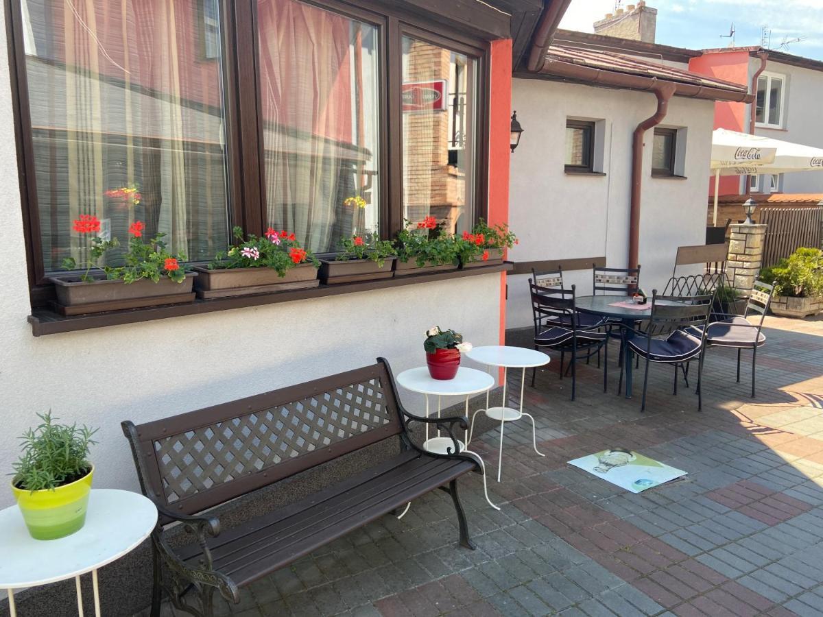 Гостьовий будинок A Restaurace Na Jizdarne *